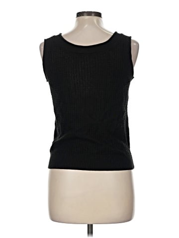 Oddi Sleeveless T-Shirt (view 2)