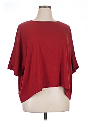 Dokotoo 3/4 Sleeve T-Shirt (view 1)