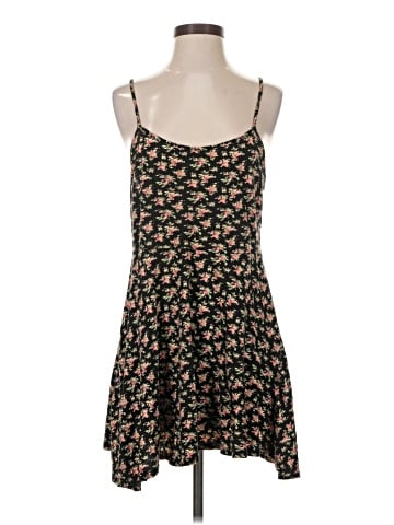 Cotton On Tank Top (view 1)