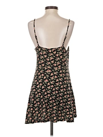 Cotton On Tank Top (view 2)