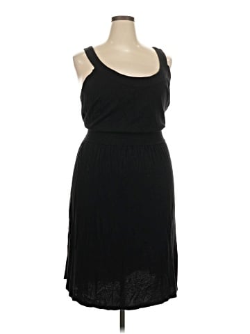 Old Navy Cocktail Dress (view 1)