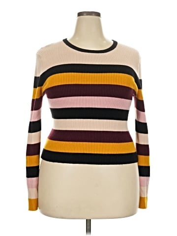 Forever 21 Plus Pullover Sweater (view 1)