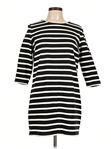 Old Navy Casual Dress (view 1)