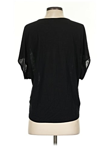Versona Short Sleeve T-Shirt (view 2)