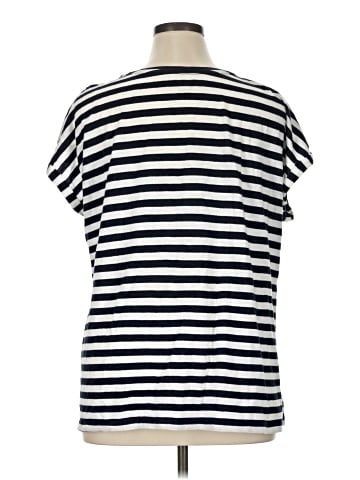 JCPenney Short Sleeve T-Shirt (view 2)