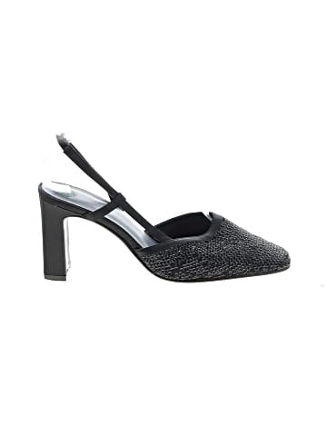 Karen Scott Heels (view 1)
