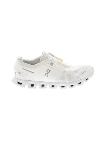 On Cloud Sneakers (view 1)