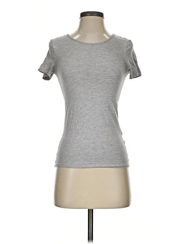 H&M Short Sleeve T-Shirt (view 1)