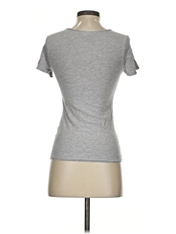 H&M Short Sleeve T-Shirt (view 2)