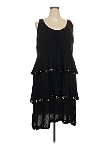 Old Navy Cocktail Dress (view 1)