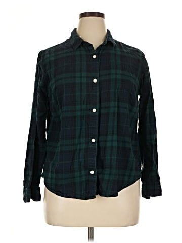 Old Navy Long Sleeve Button-Down Shirt (view 1)