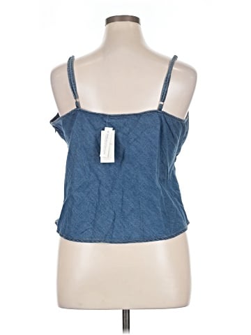 Abercrombie & Fitch Sleeveless Top (view 2)