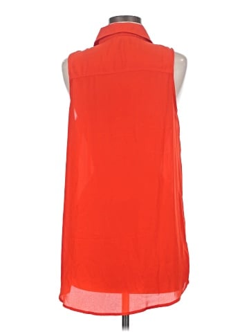 Kenar Sleeveless Blouse (view 2)