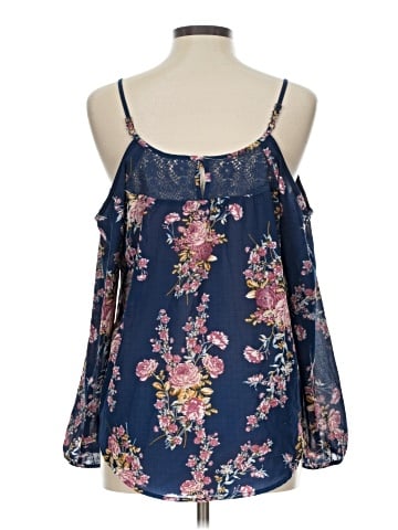 Rewind Sleeveless Blouse (view 2)