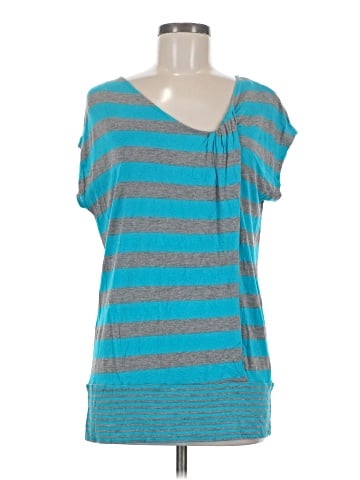 New York & Company Short Sleeve T-Shirt (view 1)