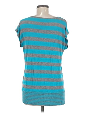New York & Company Short Sleeve T-Shirt (view 2)