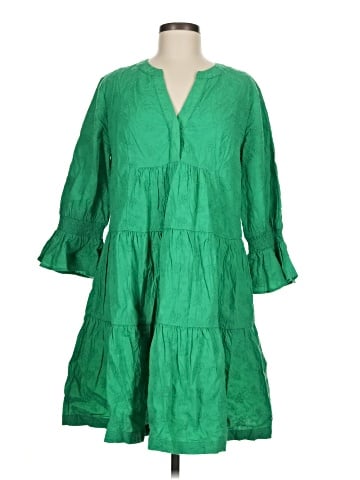 Crown & Ivy Casual Dress (view 1)