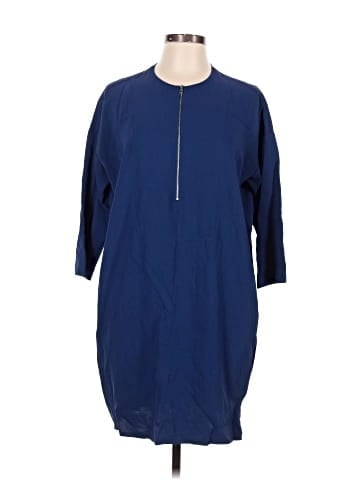 Everlane Casual Dress (view 1)