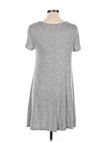Old Navy Casual Dress (view 2)