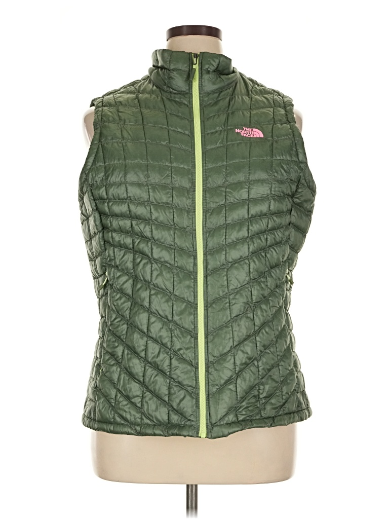 Pre-owned The North Face Vest In Green