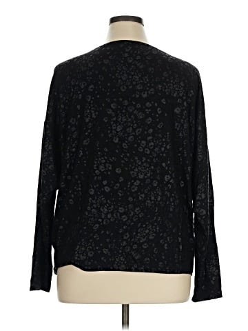 Chico's 3/4 Sleeve T-Shirt (view 2)