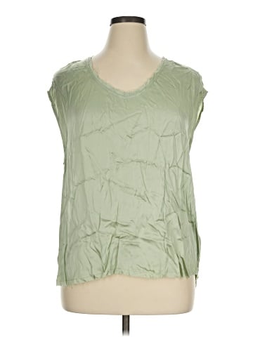 Dear John Sleeveless Blouse (view 1)