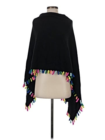 Minnie Rose Poncho (view 1)