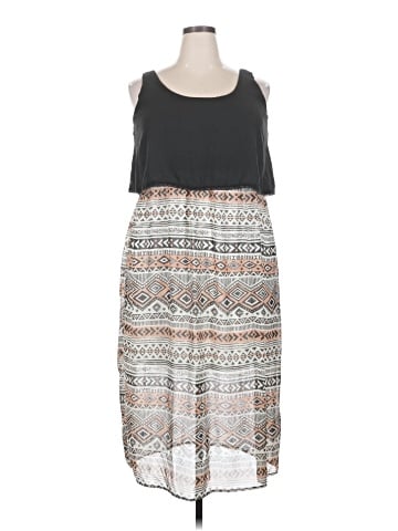 Xhilaration Casual Dress (view 1)