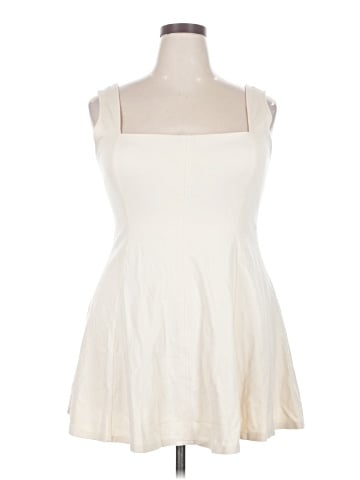 H&M Cocktail Dress (view 1)