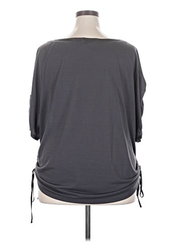 Avon 3/4 Sleeve Top (view 2)