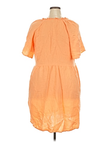 Old Navy Casual Dress (view 2)