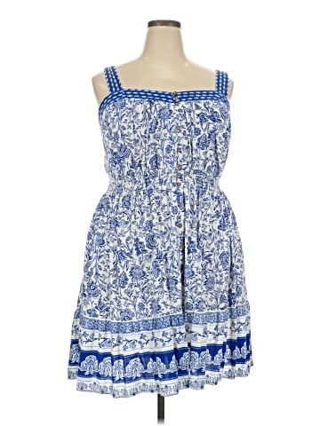 Knox Rose Casual Dress (view 1)