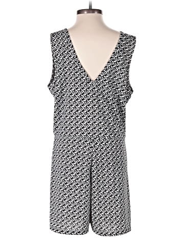 Jon & Anna Romper (view 2)