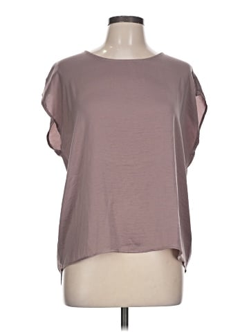 Forever 21 Short Sleeve T-Shirt (view 1)