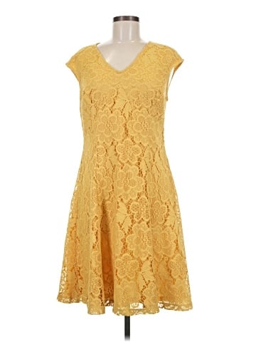 Liz Claiborne Casual Dress (view 1)