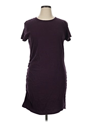 24/7 Maurices Short Sleeve T-Shirt (view 1)