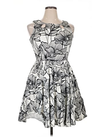 Danny And Nicole Cocktail Dress (view 1)