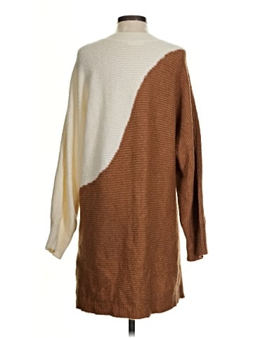 Blu Pepper Pullover Sweater (view 2)