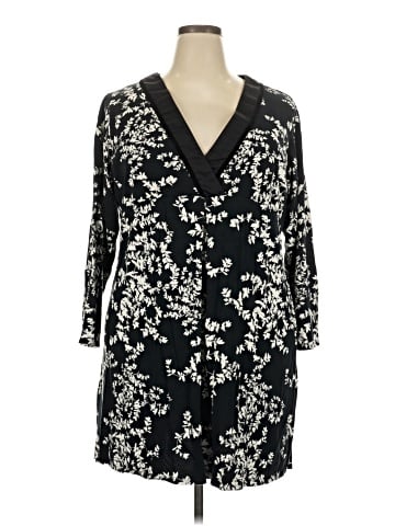 Liz Claiborne Casual Dress (view 1)