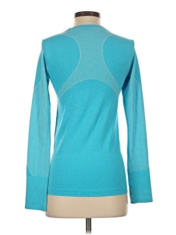 Gap Fit Long Sleeve T-Shirt (view 2)