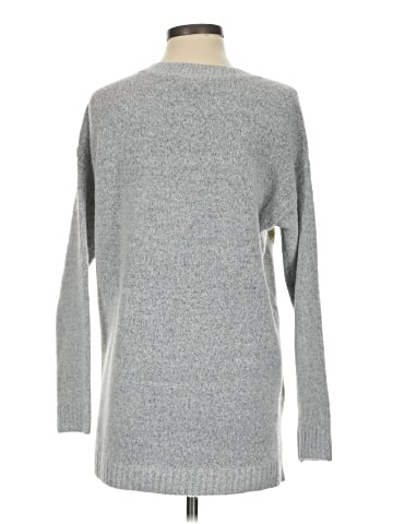 Chelsea & Theodore Pullover Sweater (view 2)