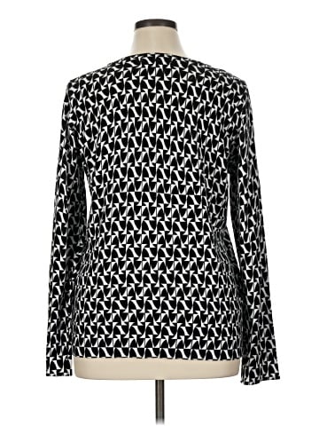 Liz Claiborne Long Sleeve T-Shirt (view 2)