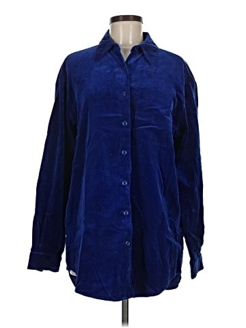Liz Claiborne Long Sleeve Button-Down Shirt (view 1)