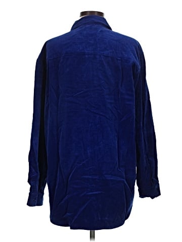 Liz Claiborne Long Sleeve Button-Down Shirt (view 2)