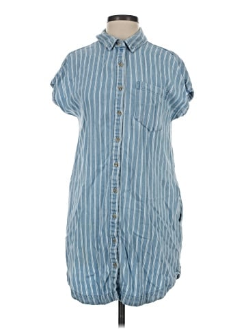 Blu Pepper Casual Dress (view 1)