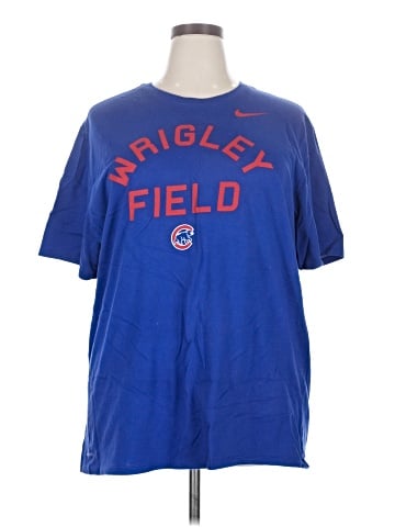 Nike Short Sleeve T-Shirt (view 1)