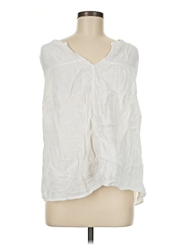 Dylan Sleeveless Blouse (view 1)