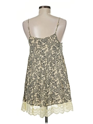 Forever 21 Casual Dress (view 2)