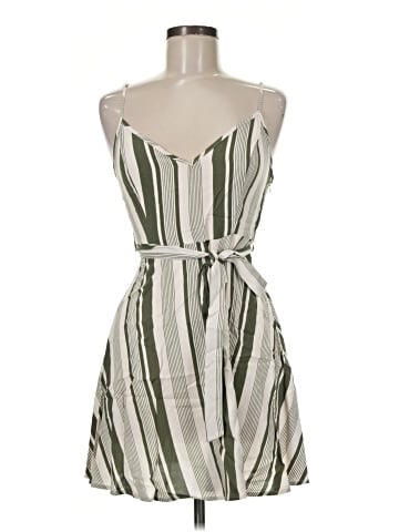 Forever 21 Casual Dress (view 1)