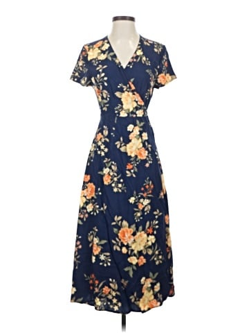 Old Navy Casual Dress (view 1)